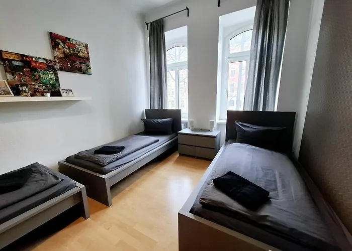 Altbau-Schmuckstueck An Der Karli Mit Riesigem Balkon